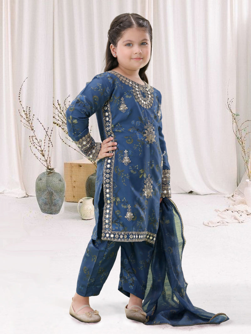 MKA-15 3PC GIRLS STITCHED