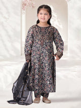 MKA-10 3PC GIRLS STITCHED